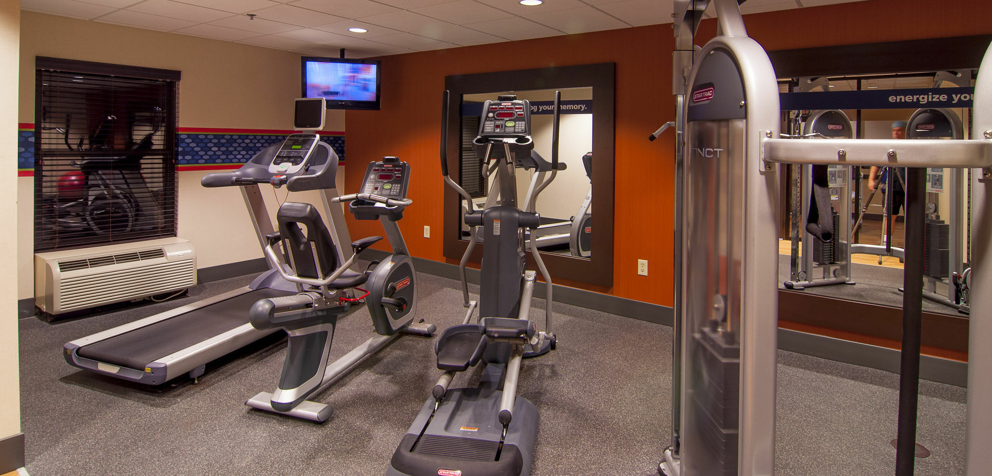 Hampton Inn & Suites Tampa-North Экстерьер фото